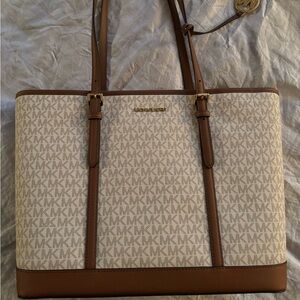 Michael Kors large jet set travel bag.